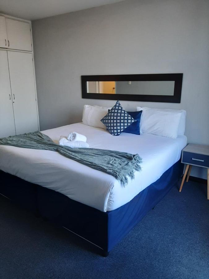 Unit 95 Oceanic - Self Catering, North Beach Durban Extérieur photo